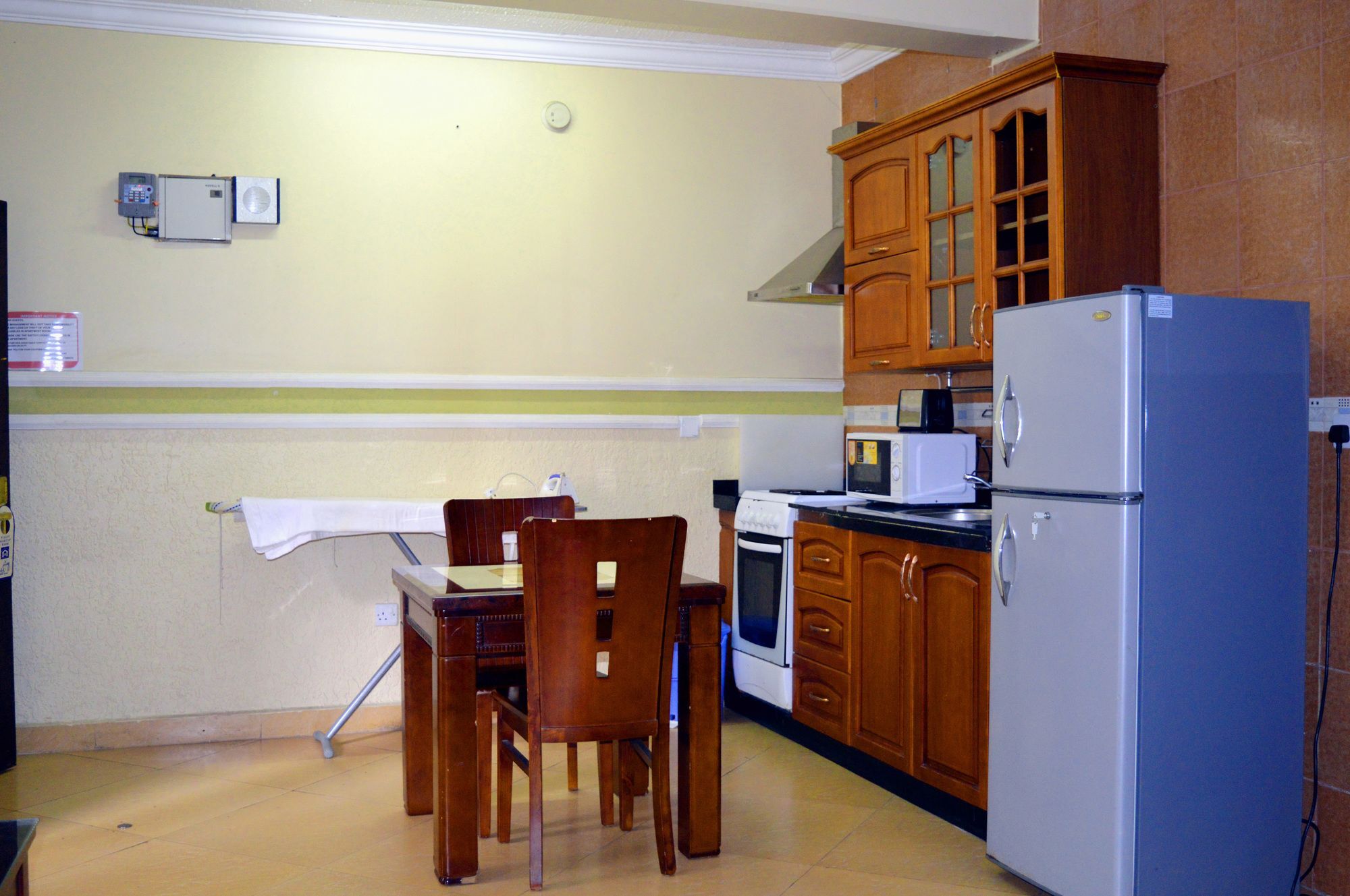 Abla Hotel Apartments Дар-эс-Саламе Экстерьер фото
