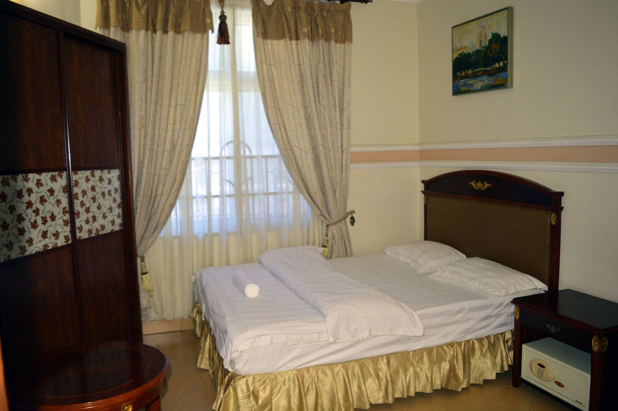 Abla Hotel Apartments Дар-эс-Саламе Экстерьер фото