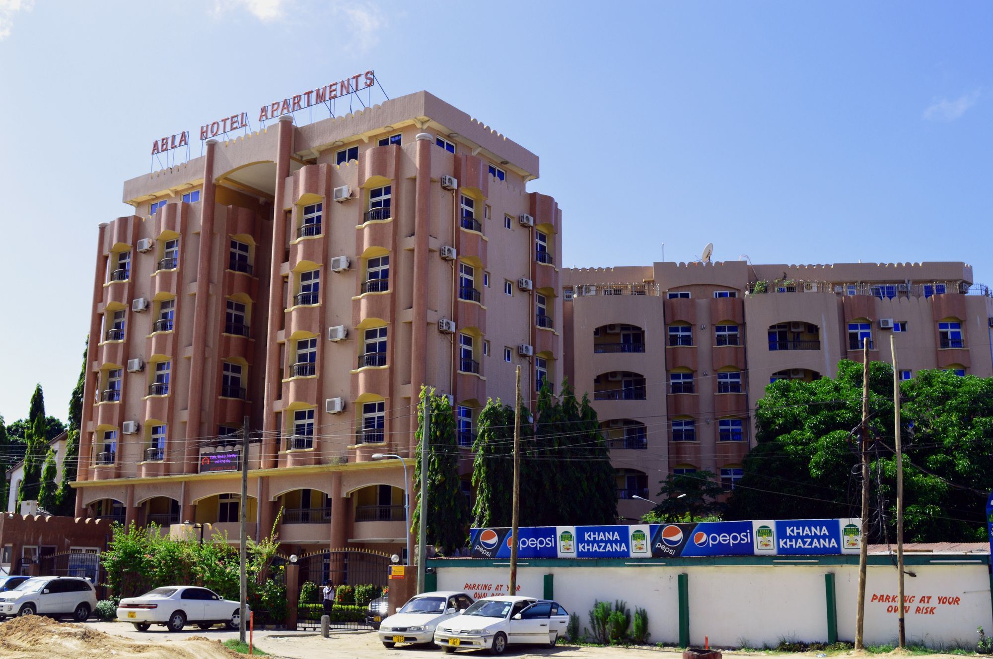 Abla Hotel Apartments Дар-эс-Саламе Экстерьер фото